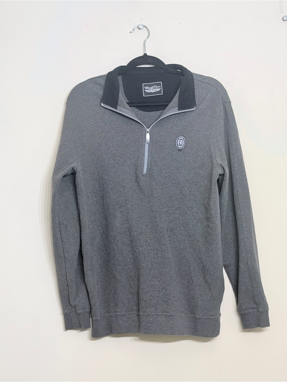 Men's Gray Quarter-Zip Sweater - Classic Pullover Style